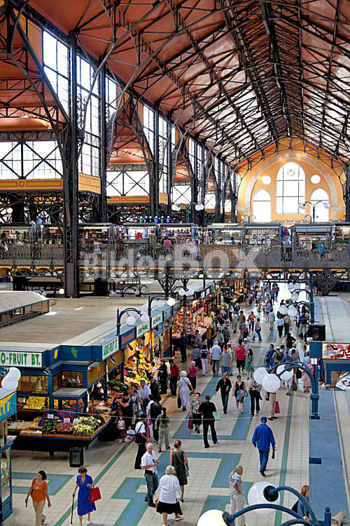 Ungarn Budapest  Gro e Markthalle  Bilderbox Bildagentur 